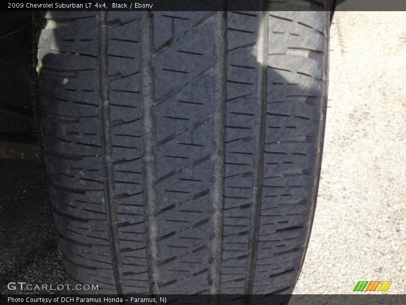 Black / Ebony 2009 Chevrolet Suburban LT 4x4