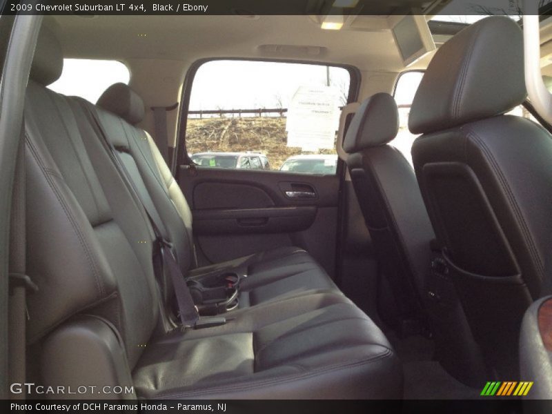 Black / Ebony 2009 Chevrolet Suburban LT 4x4