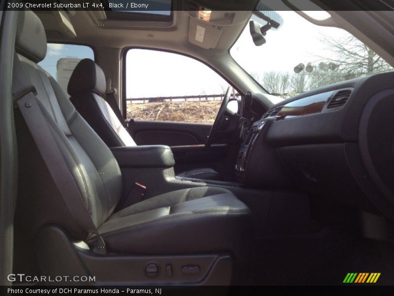 Black / Ebony 2009 Chevrolet Suburban LT 4x4