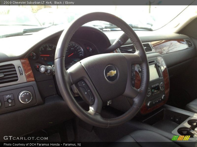 Black / Ebony 2009 Chevrolet Suburban LT 4x4