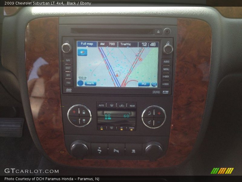 Black / Ebony 2009 Chevrolet Suburban LT 4x4