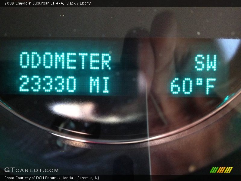Black / Ebony 2009 Chevrolet Suburban LT 4x4