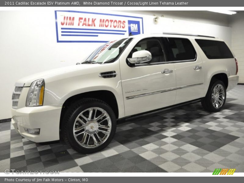 White Diamond Tricoat / Cocoa/Light Linen Tehama Leather 2011 Cadillac Escalade ESV Platinum AWD