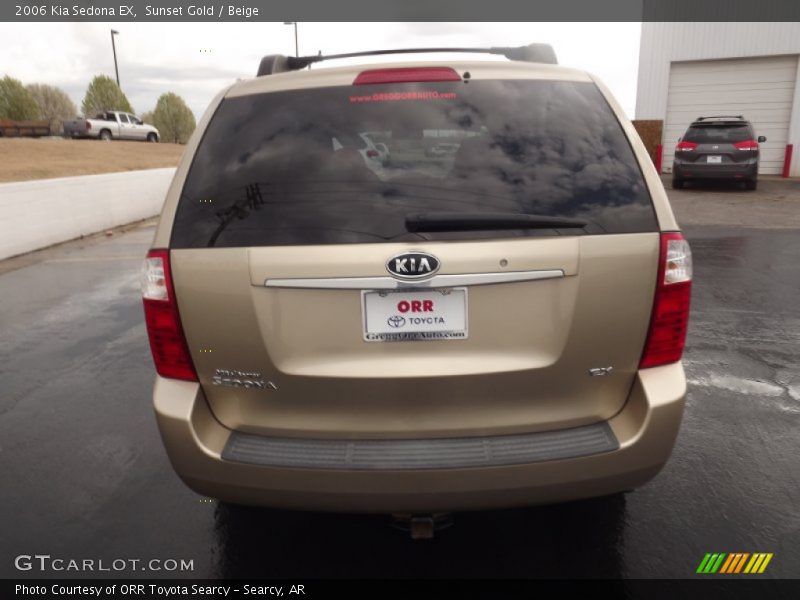 Sunset Gold / Beige 2006 Kia Sedona EX