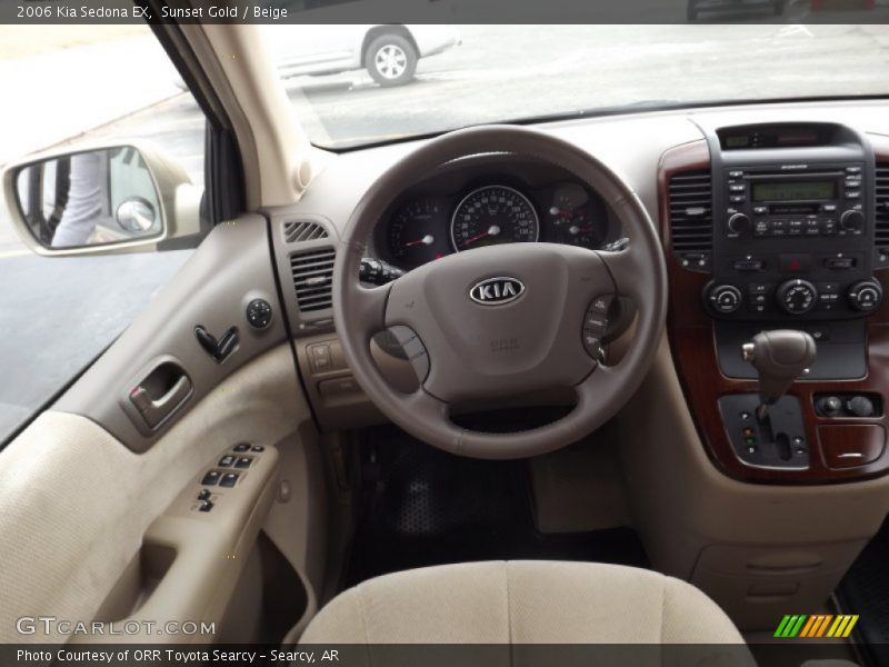Sunset Gold / Beige 2006 Kia Sedona EX