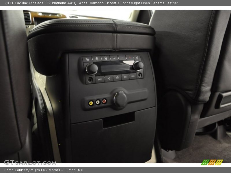 White Diamond Tricoat / Cocoa/Light Linen Tehama Leather 2011 Cadillac Escalade ESV Platinum AWD