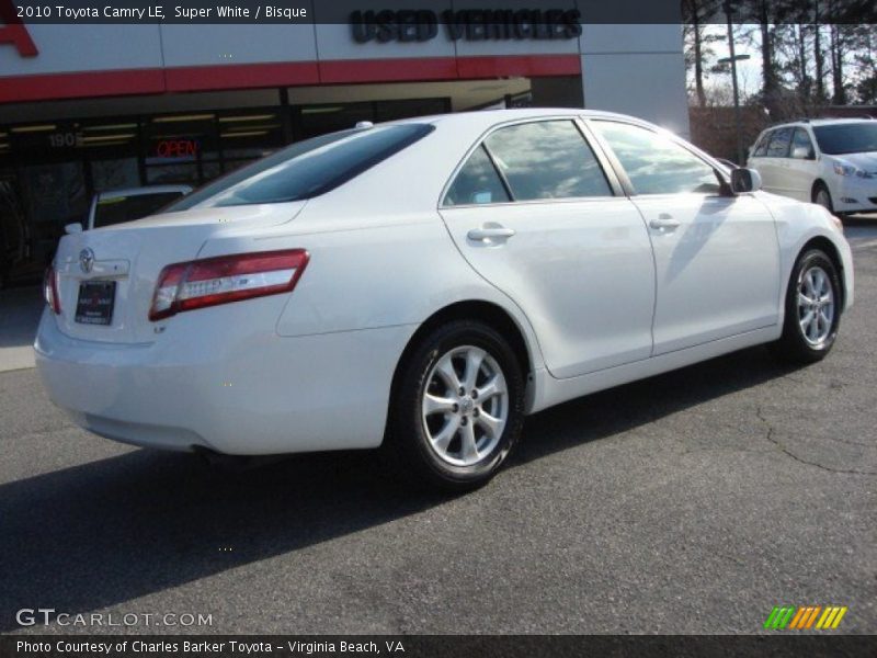 Super White / Bisque 2010 Toyota Camry LE