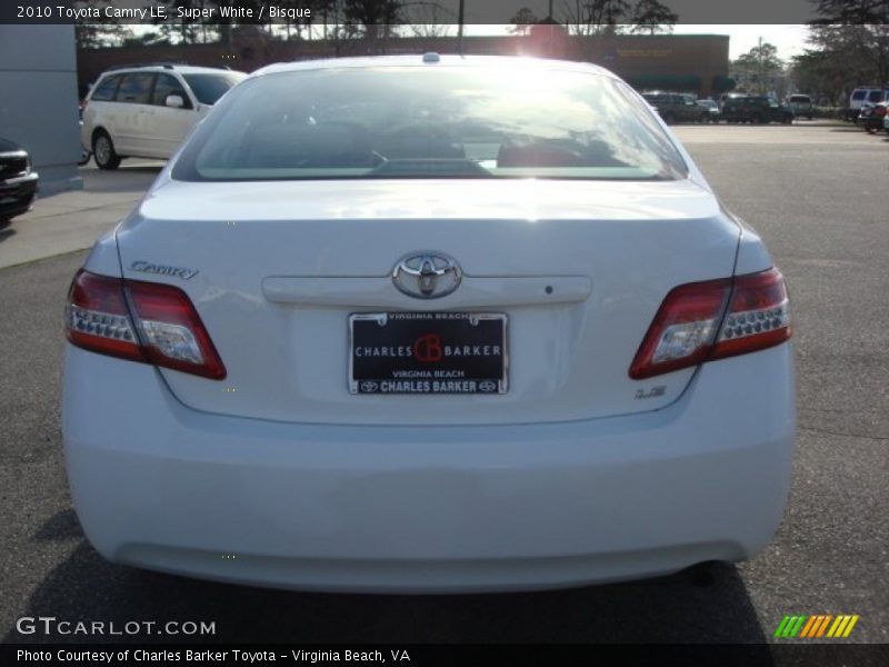 Super White / Bisque 2010 Toyota Camry LE