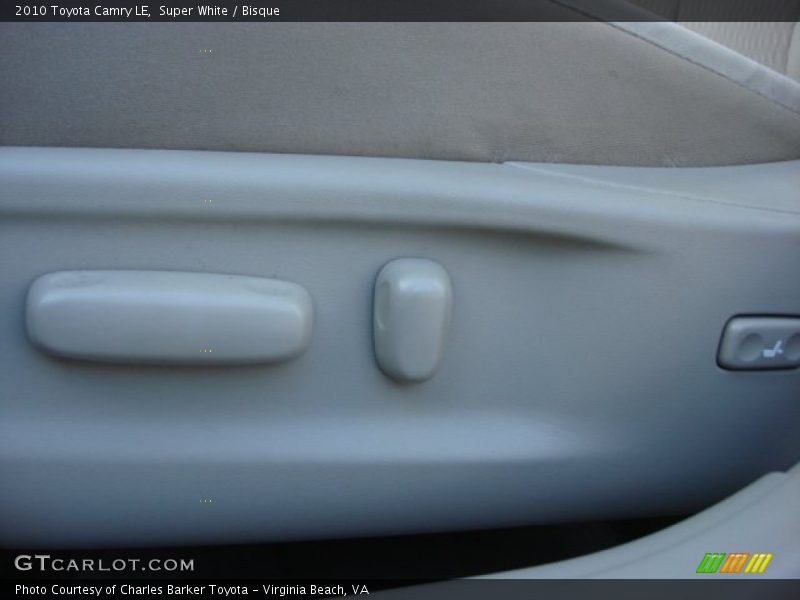 Super White / Bisque 2010 Toyota Camry LE