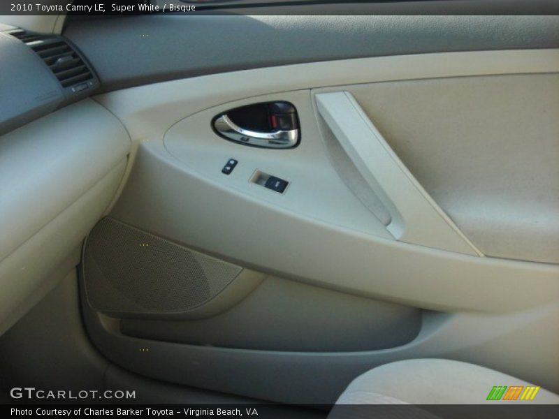 Super White / Bisque 2010 Toyota Camry LE
