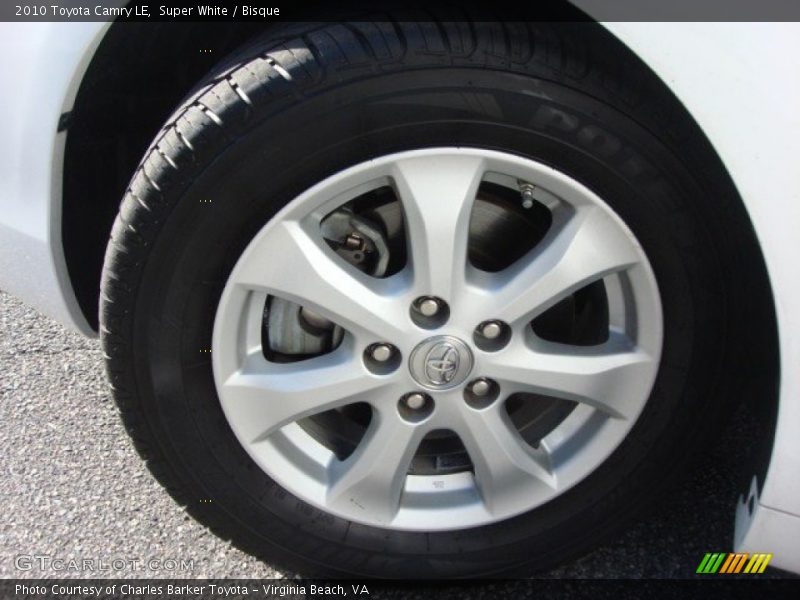 Super White / Bisque 2010 Toyota Camry LE
