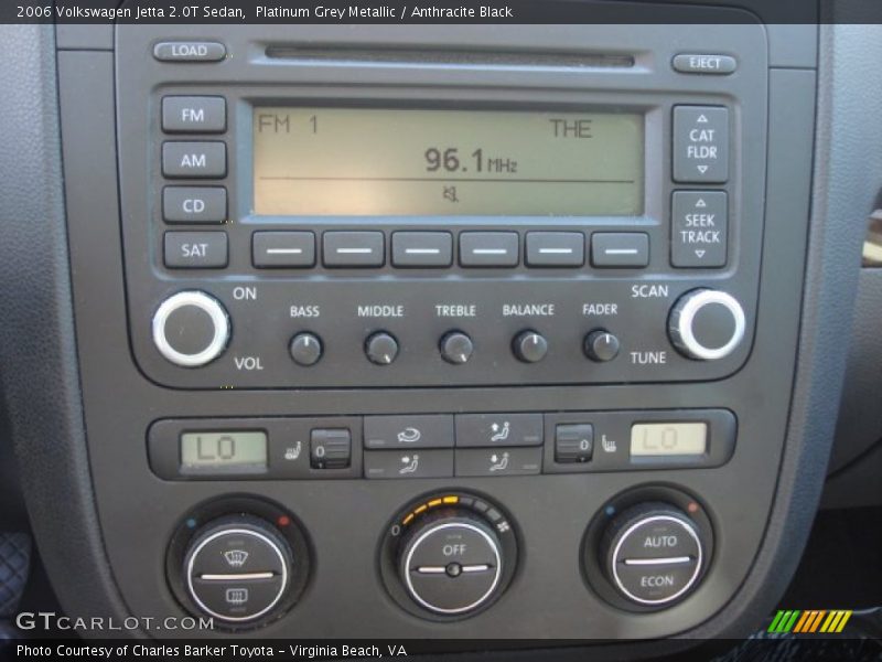 Controls of 2006 Jetta 2.0T Sedan