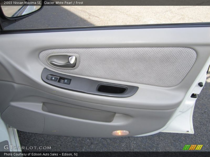 Glacier White Pearl / Frost 2003 Nissan Maxima SE