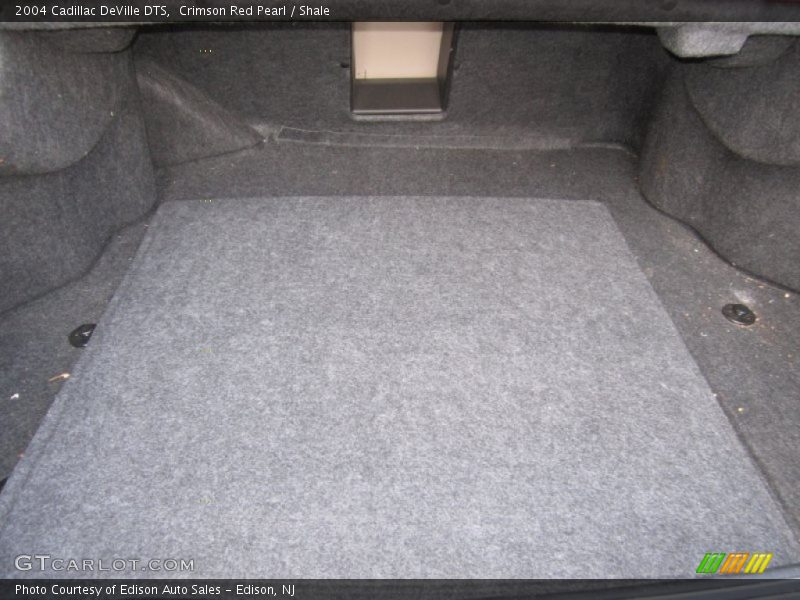  2004 DeVille DTS Trunk