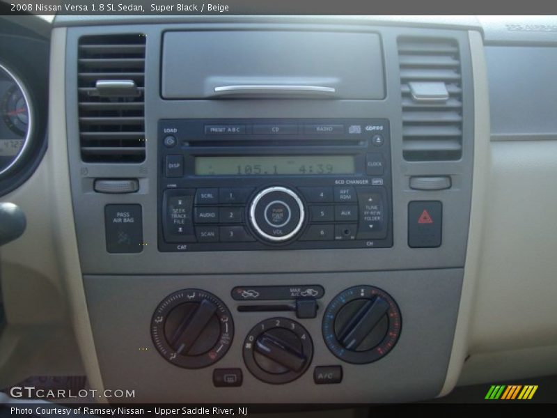 Super Black / Beige 2008 Nissan Versa 1.8 SL Sedan