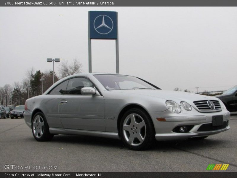 Front 3/4 View of 2005 CL 600