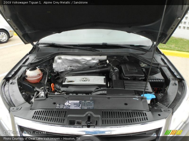 Alpine Grey Metallic / Sandstone 2009 Volkswagen Tiguan S