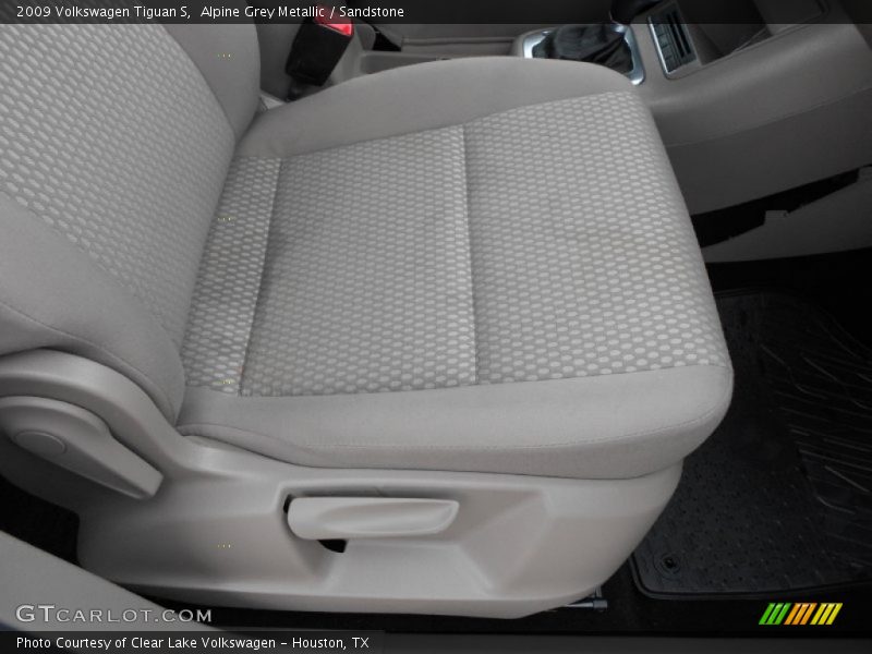 Alpine Grey Metallic / Sandstone 2009 Volkswagen Tiguan S
