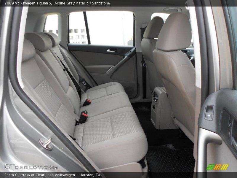 Alpine Grey Metallic / Sandstone 2009 Volkswagen Tiguan S