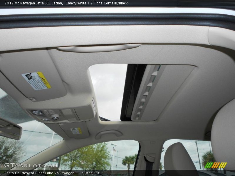 Candy White / 2 Tone Cornsilk/Black 2012 Volkswagen Jetta SEL Sedan