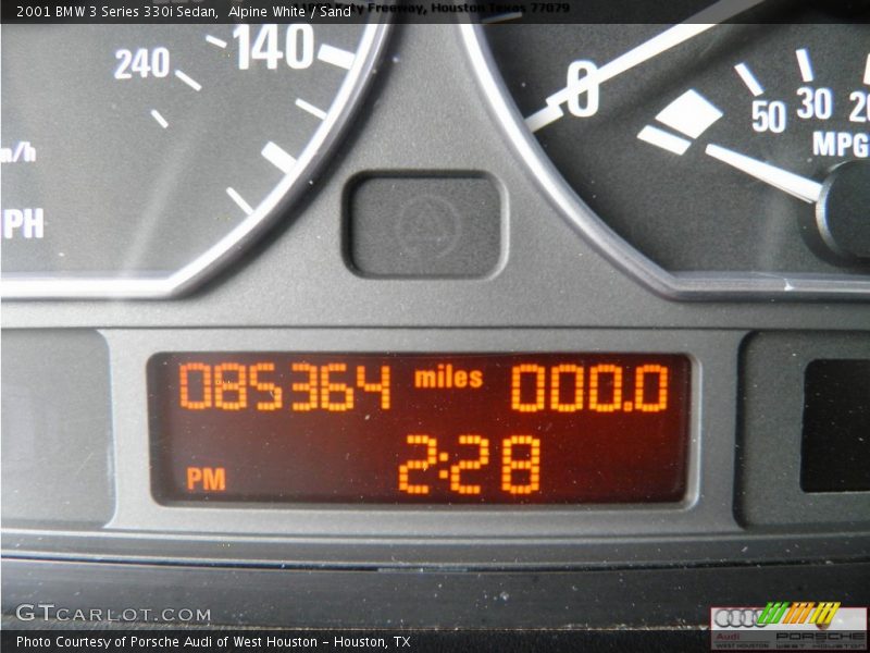 Alpine White / Sand 2001 BMW 3 Series 330i Sedan