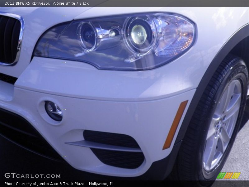 Alpine White / Black 2012 BMW X5 xDrive35i