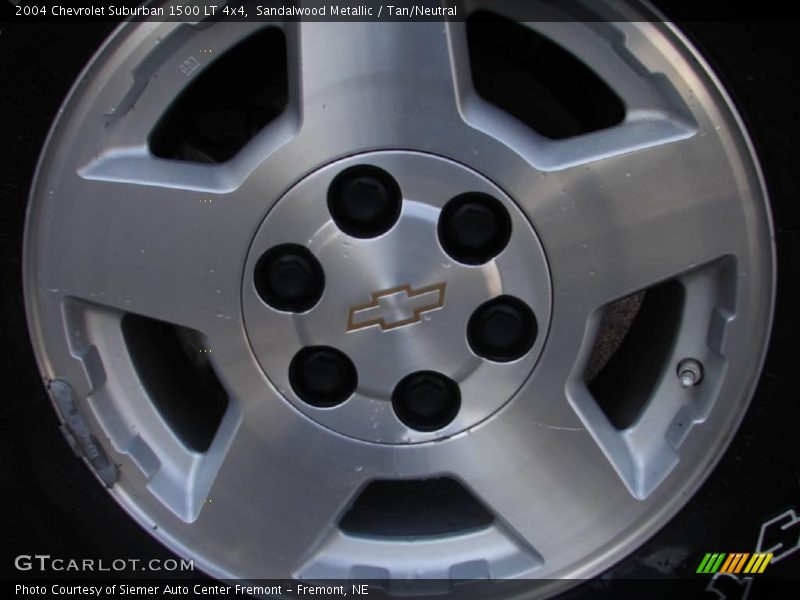 Sandalwood Metallic / Tan/Neutral 2004 Chevrolet Suburban 1500 LT 4x4