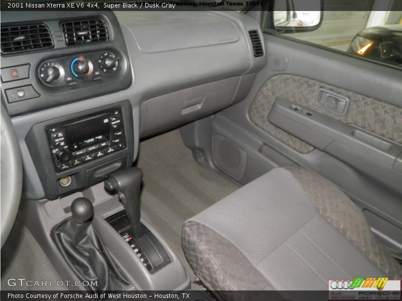 Super Black / Dusk Gray 2001 Nissan Xterra XE V6 4x4
