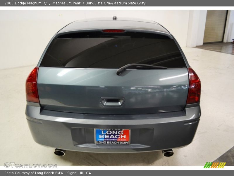 Magnesium Pearl / Dark Slate Gray/Medium Slate Gray 2005 Dodge Magnum R/T