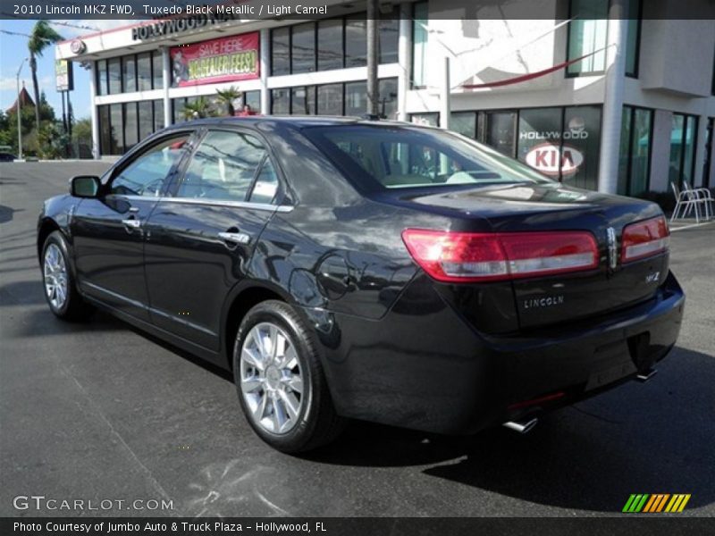 Tuxedo Black Metallic / Light Camel 2010 Lincoln MKZ FWD