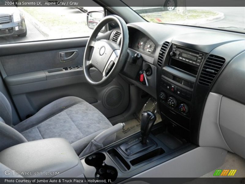 Alpine Gray / Gray 2004 Kia Sorento LX