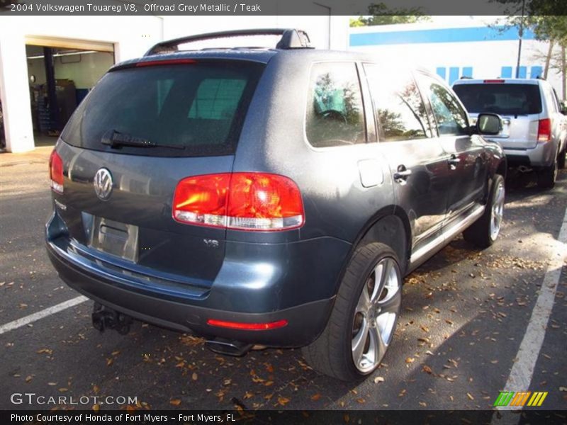 Offroad Grey Metallic / Teak 2004 Volkswagen Touareg V8
