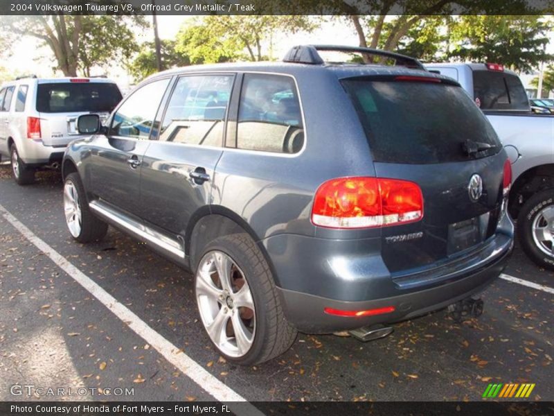 Offroad Grey Metallic / Teak 2004 Volkswagen Touareg V8