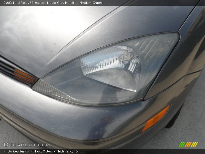 Liquid Grey Metallic / Medium Graphite 2003 Ford Focus SE Wagon
