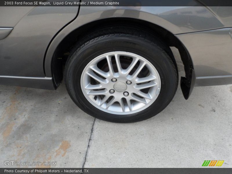 Liquid Grey Metallic / Medium Graphite 2003 Ford Focus SE Wagon