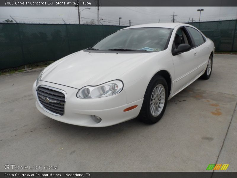 Stone White / Taupe 2003 Chrysler Concorde LXi
