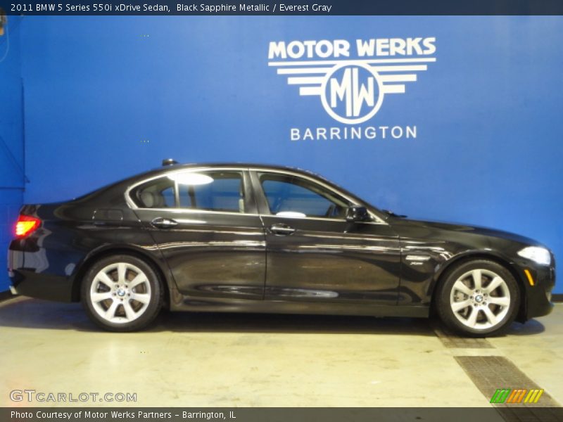 Black Sapphire Metallic / Everest Gray 2011 BMW 5 Series 550i xDrive Sedan