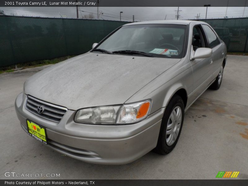 Lunar Mist Metallic / Gray 2001 Toyota Camry LE