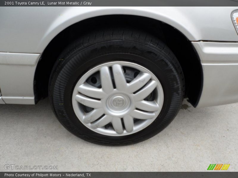 Lunar Mist Metallic / Gray 2001 Toyota Camry LE