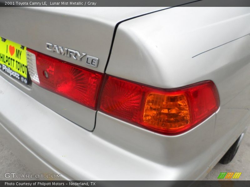Lunar Mist Metallic / Gray 2001 Toyota Camry LE