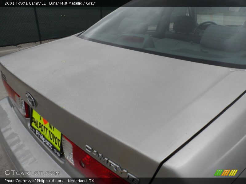 Lunar Mist Metallic / Gray 2001 Toyota Camry LE
