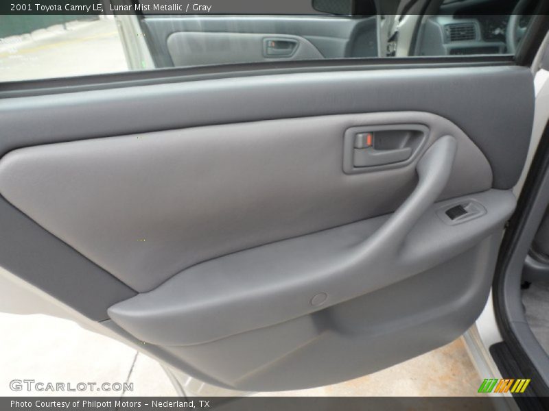 Lunar Mist Metallic / Gray 2001 Toyota Camry LE
