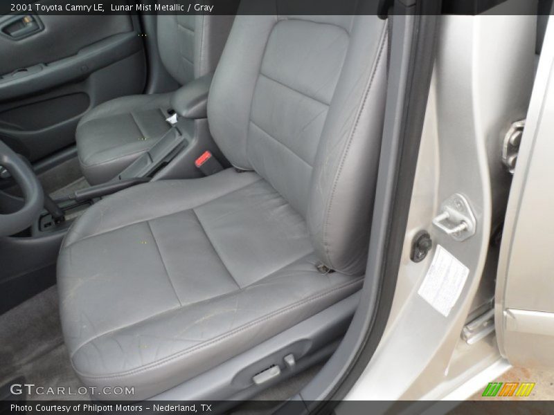 Lunar Mist Metallic / Gray 2001 Toyota Camry LE