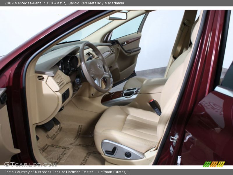 Barolo Red Metallic / Macadamia 2009 Mercedes-Benz R 350 4Matic
