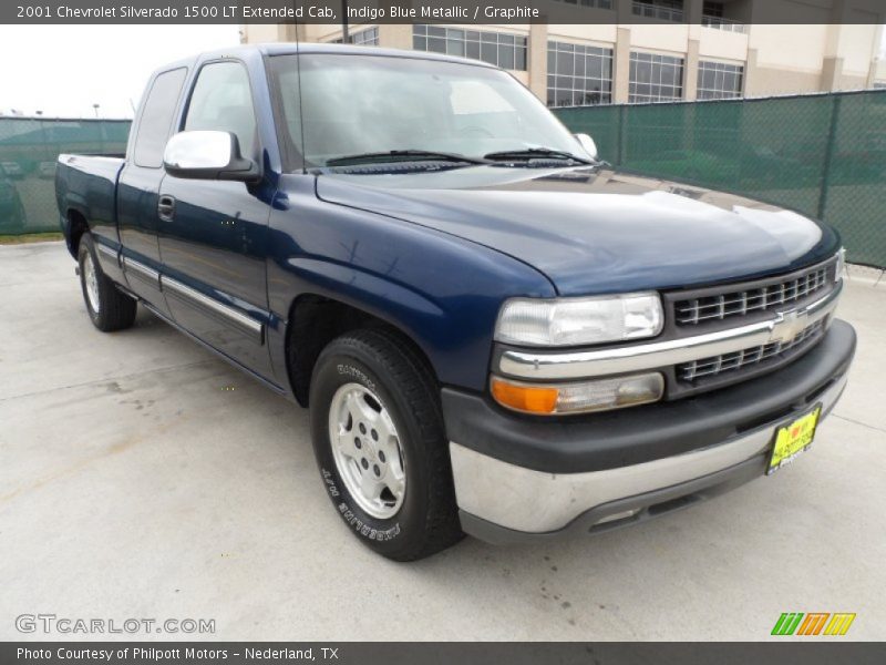 Front 3/4 View of 2001 Silverado 1500 LT Extended Cab