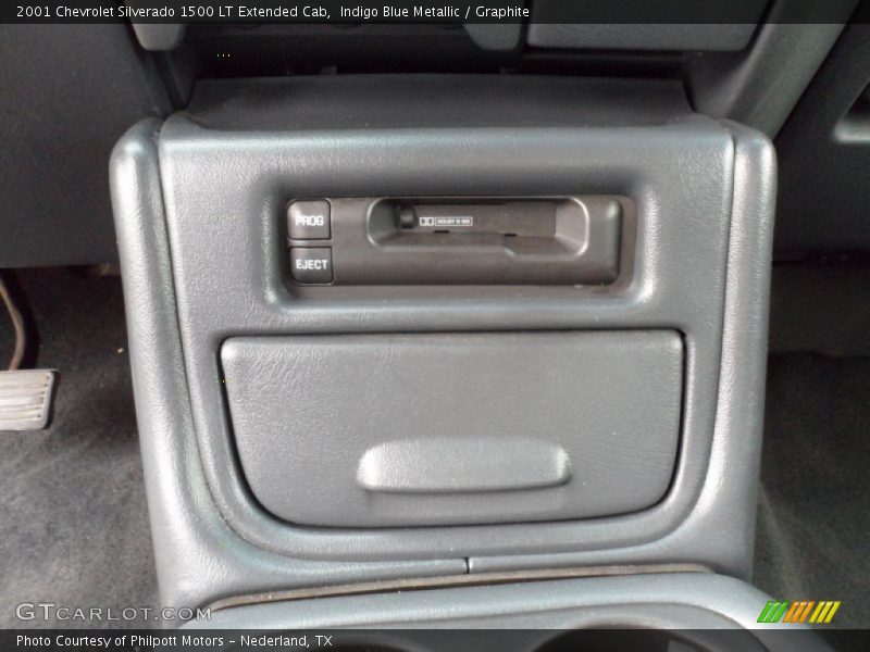 Indigo Blue Metallic / Graphite 2001 Chevrolet Silverado 1500 LT Extended Cab