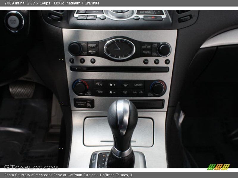 Liquid Platinum / Graphite 2009 Infiniti G 37 x Coupe