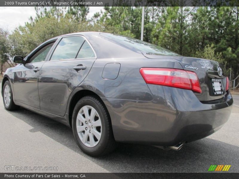 Magnetic Gray Metallic / Ash 2009 Toyota Camry SE V6