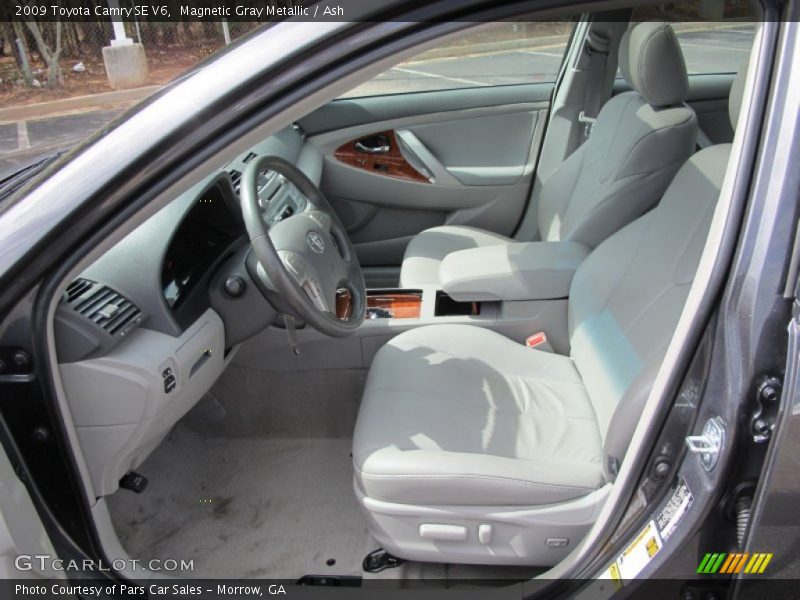 Magnetic Gray Metallic / Ash 2009 Toyota Camry SE V6