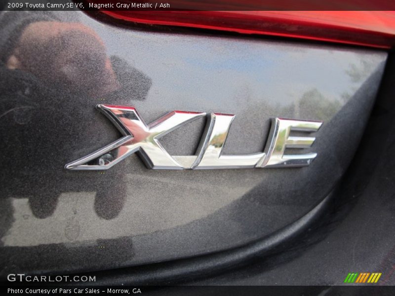 Magnetic Gray Metallic / Ash 2009 Toyota Camry SE V6